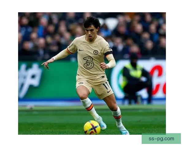 菲利克斯重返切尔西引发球队新赛季战术调整与期待